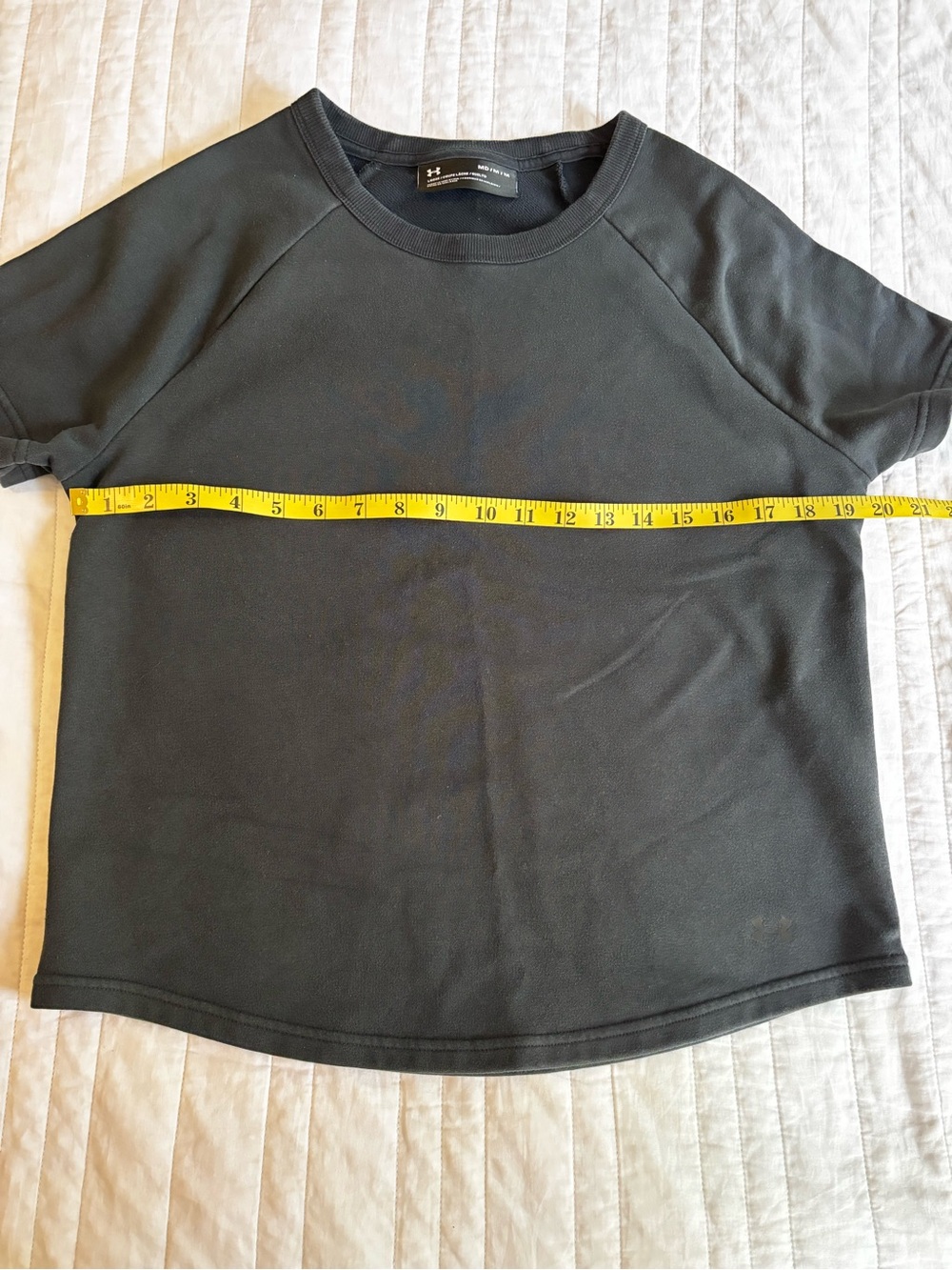 Under armour shirt - Picture 4 of 7